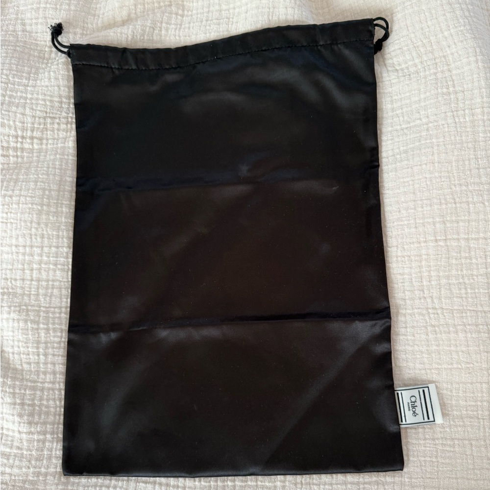 Chloe dust bag